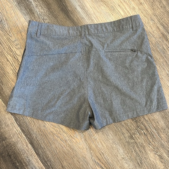 Huk shorts - Picture 2 of 2